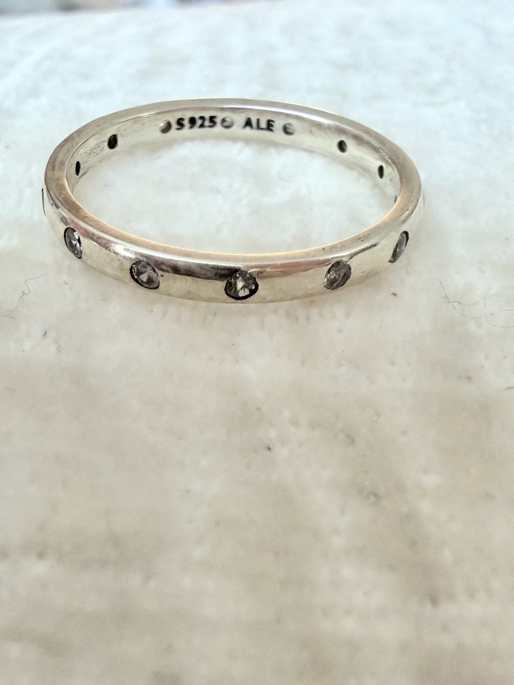 Pandora Simple Sparkling Band Ring S925 size 6.5